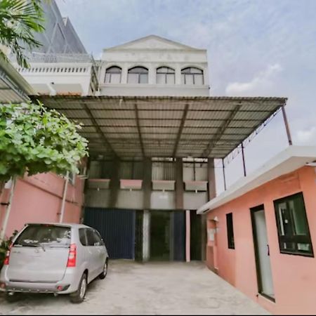 מלון ג'קרטה Reddoorz Syariah Near Stasiun Karet מראה חיצוני תמונה