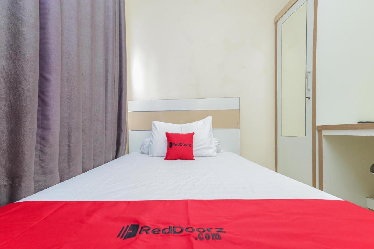 מלון ג'קרטה Reddoorz Syariah Near Stasiun Karet מראה חיצוני תמונה