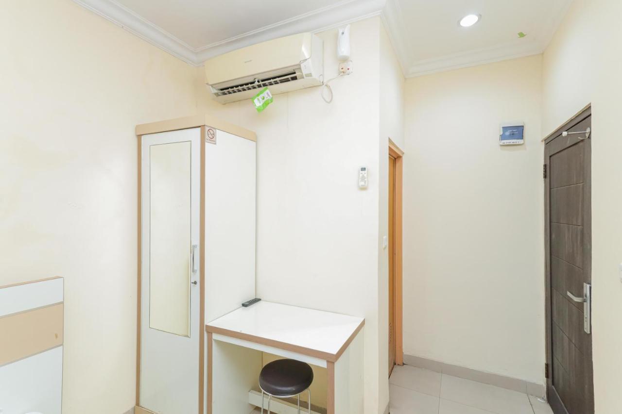 מלון ג'קרטה Reddoorz Syariah Near Stasiun Karet מראה חיצוני תמונה